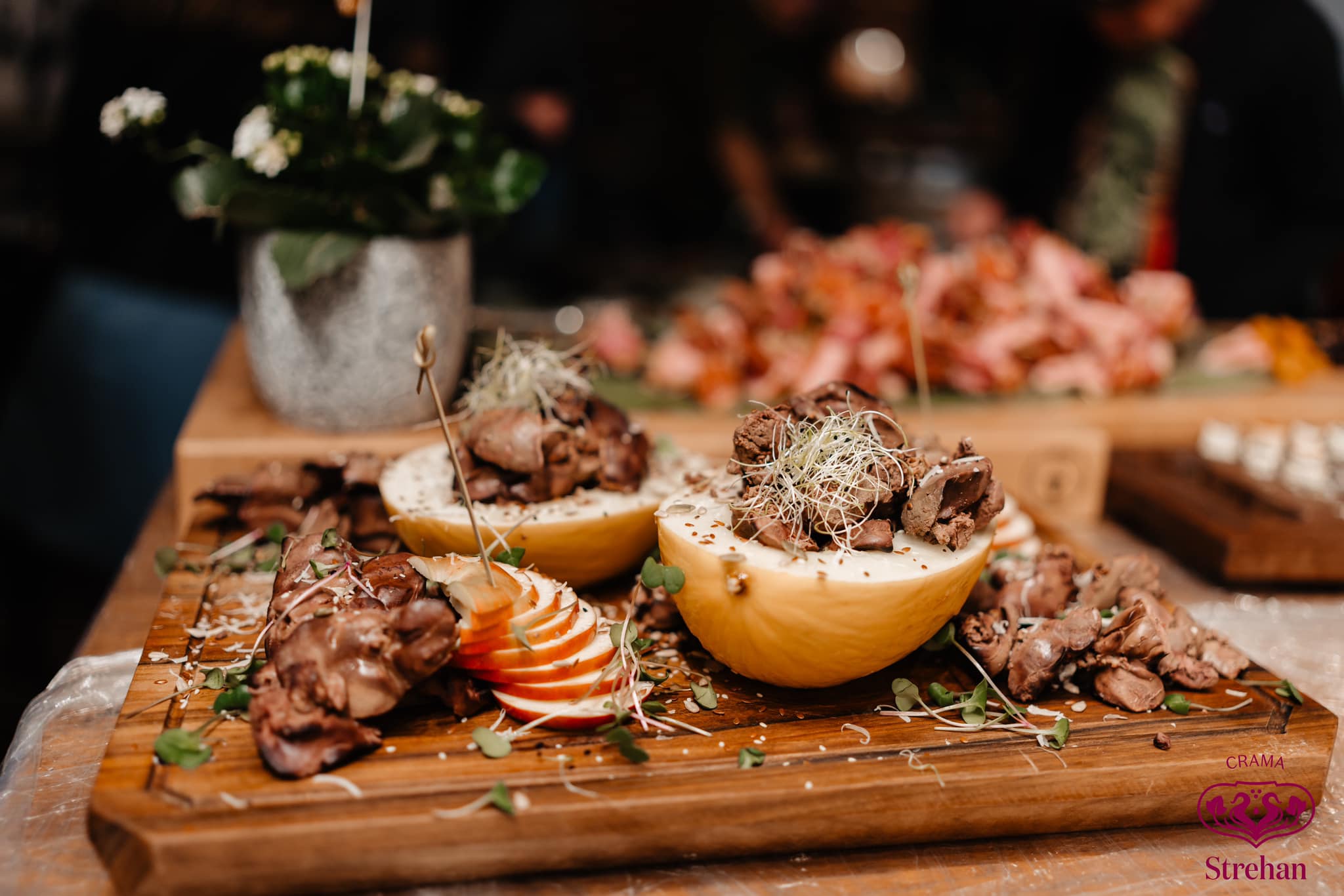 Pachet PREMIUM Degustare vinuri, food pairing si transport pentru 4 persoane - 3