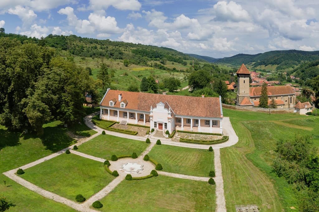 Transilvania. Sedere la conac, participare la Atelier de facut paine si pranz - 5