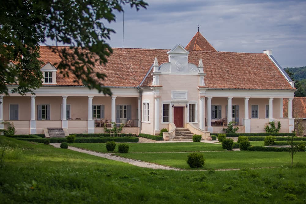 Transilvania. Sedere la conac, participare la Atelier de facut paine si pranz - 6